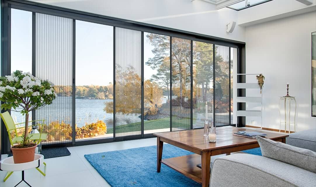 Fly screens for large sizes